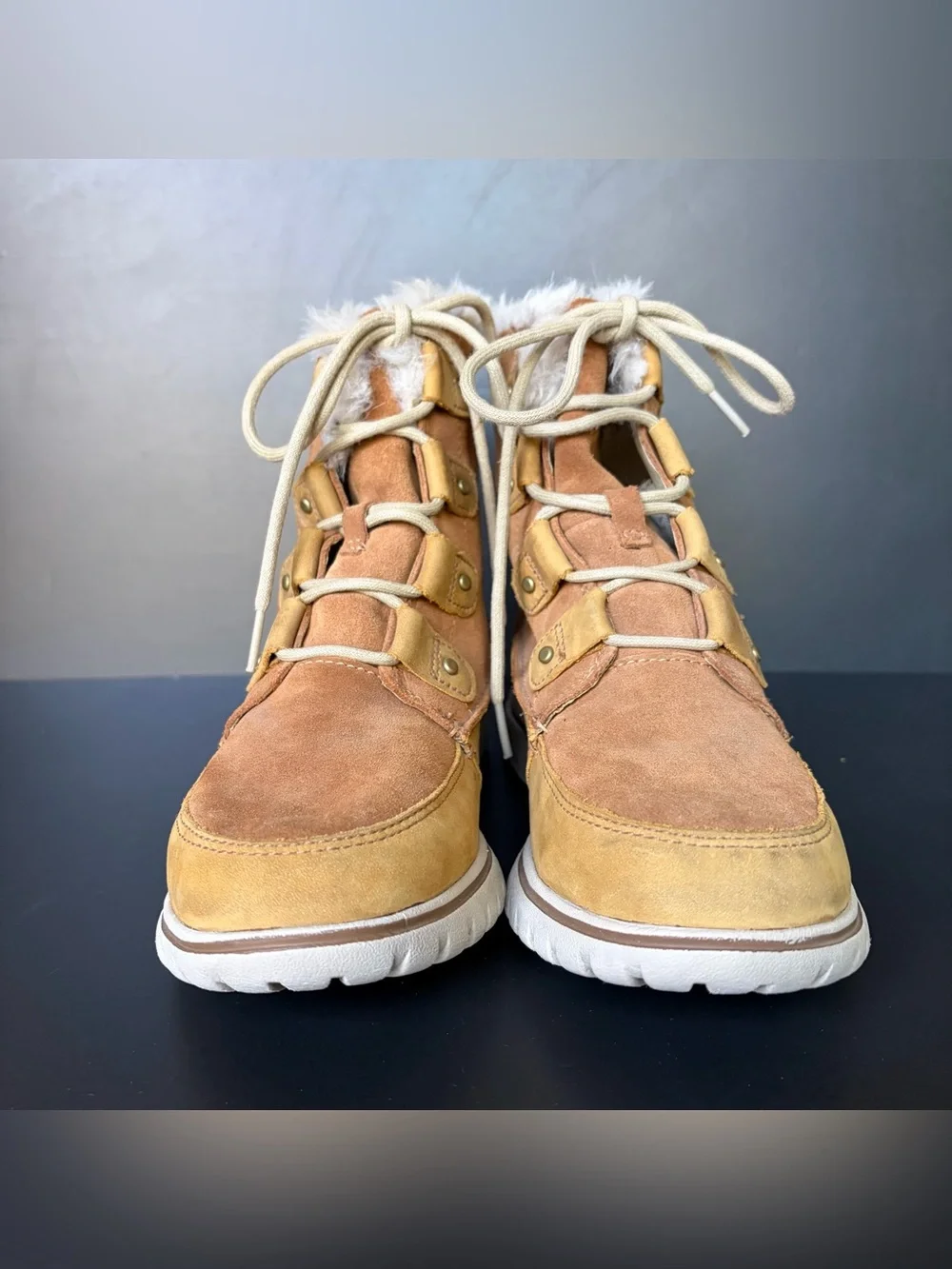 Sorel Cozy Joan Waterproof Winter Boots Women’s 8 Brown Faux Fur Two‎ Tone